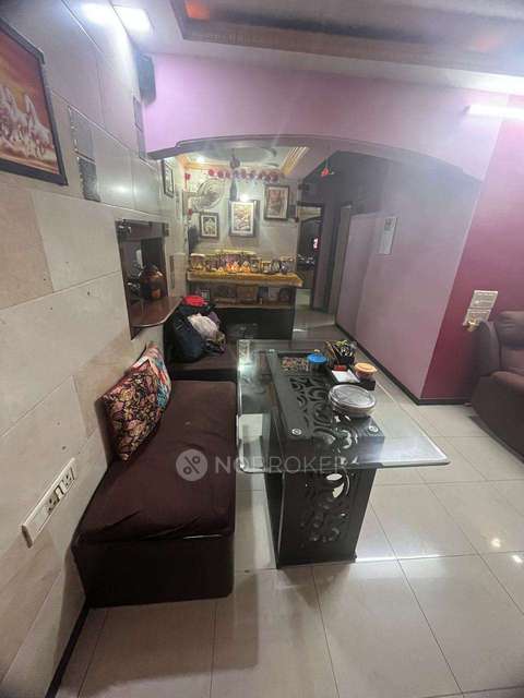 2 BHK Flat In Samkeet For Sale  In Vile Parle East