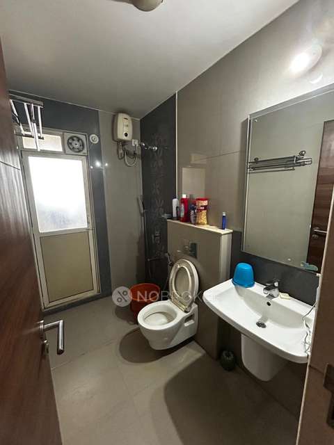 2 BHK Flat In Kohinoor City Phase Ii For Sale  In Kurla West