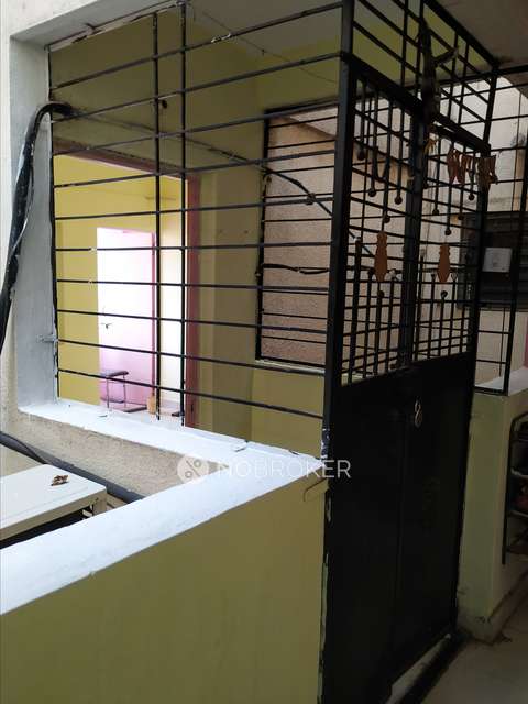 1 BHK Flat In Kunal Heights  for Rent  In Fursungi