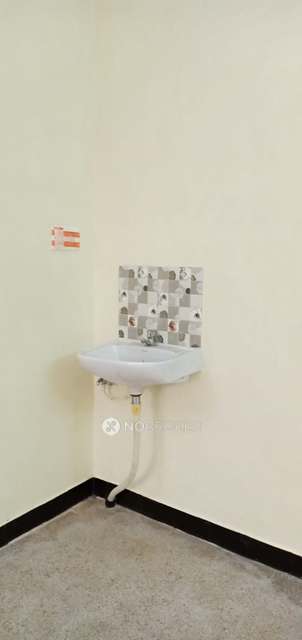 2 BHK Flat In Ap For Sale  In Chintadripet