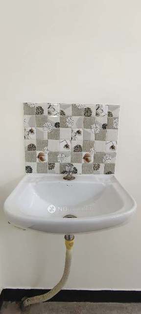 2 BHK Flat In Ap For Sale  In Chintadripet