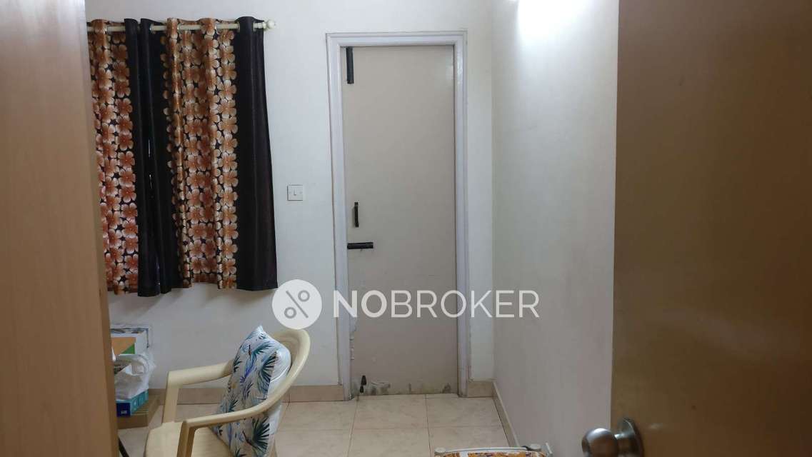 2 BHK Flat In Surabhi Apartment For Sale  In Bilekahalli