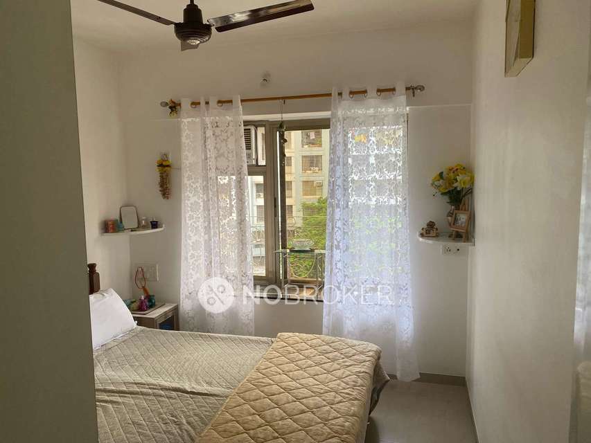 2 BHK Flat In Dimple Galassia For Sale  In Dahisar West