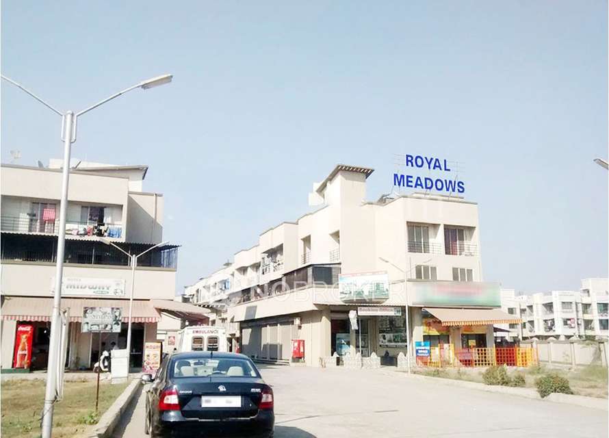 2 BHK Flat In Royal Meadows For Sale  In Koproli
