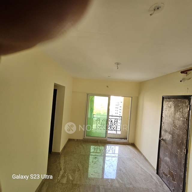 1 BHK Flat In Highland Springs 14th Floor For Sale  In Thane West