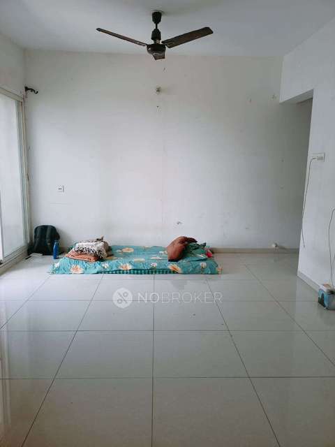 Shared Room for Female In 2 BHK  In Anshul Canvas Society In Wagholi