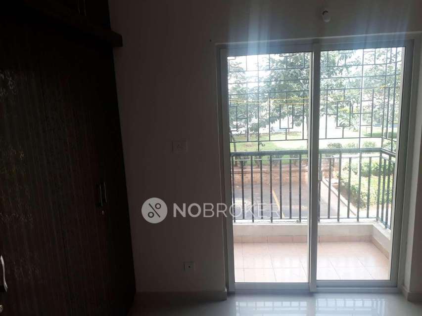 3 BHK Flat In Woodland Heights At My Town For Sale  In Dlf Woodland Heights Masthenahalli