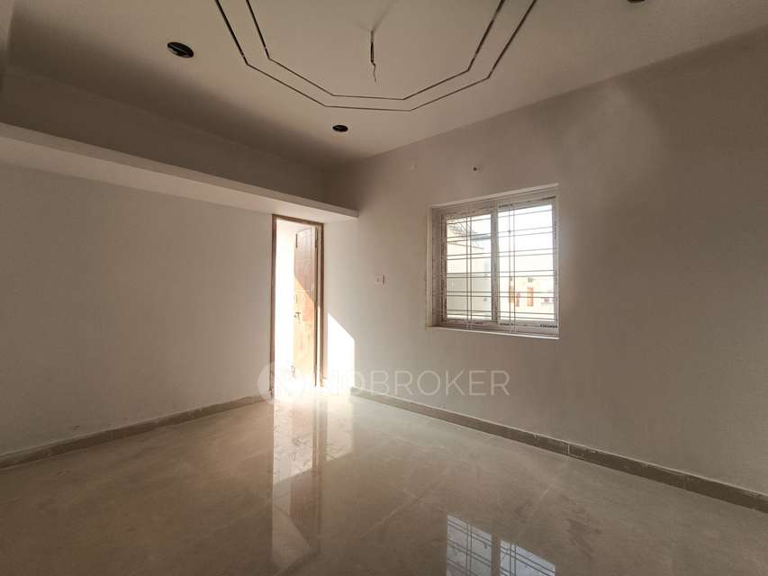 2 BHK Flat In Redwood Towers For Sale  In Boduppal