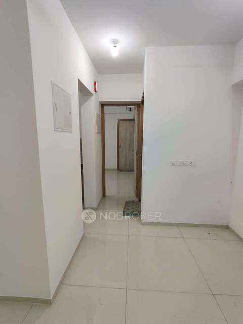 1 BHK Flat In Lodha Complex For Sale  In Upper Thane