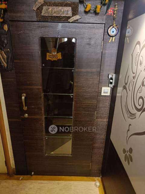 2 BHK Flat In Khar Rd, Khar Rd For Sale  In Khar Rd