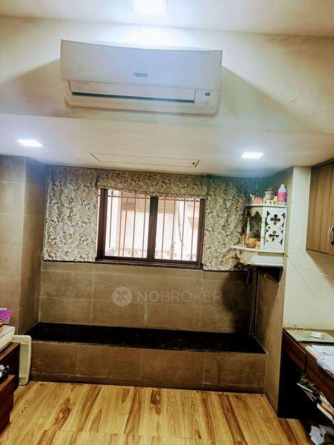2 BHK Flat In Khar Rd, Khar Rd For Sale  In Khar Rd