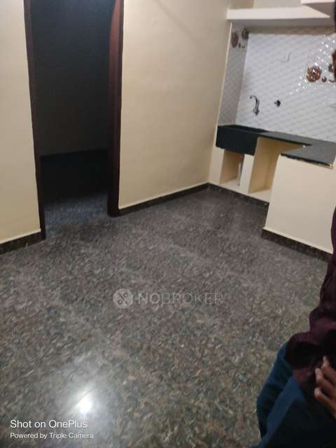 1 BHK Flat for Rent  In Hsr Layout Bescom Office