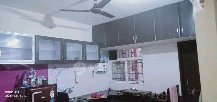 2 BHK Flat In Skyways Sereno for Rent  In Pride World City