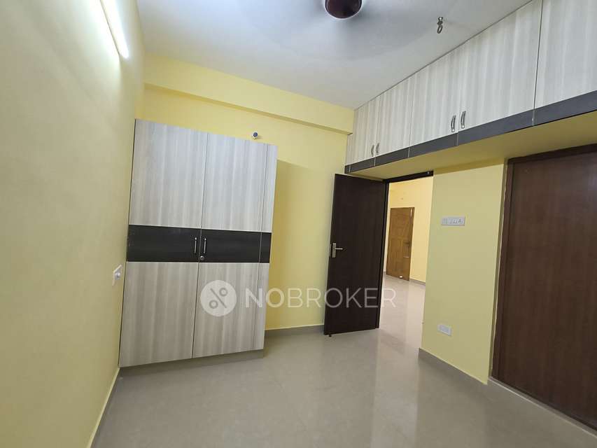 2 BHK Flat In Sumuka Appartment for Rent  In Semmancheri