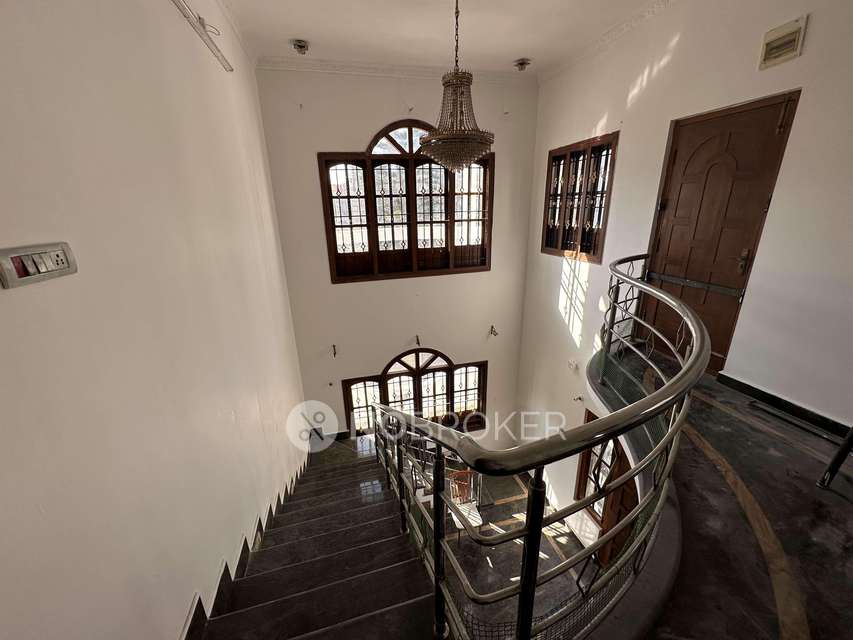 4+ BHK House For Sale  In Vidyanagar
