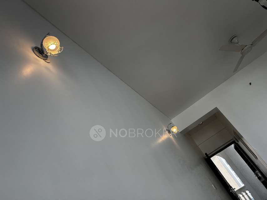 2 BHK Flat In Regency Park 1 for Rent  In Gurgaon
