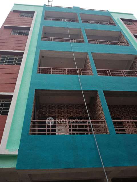 4+ BHK Flat In Shree Sadguru Krupa For Sale  In Hadapsar