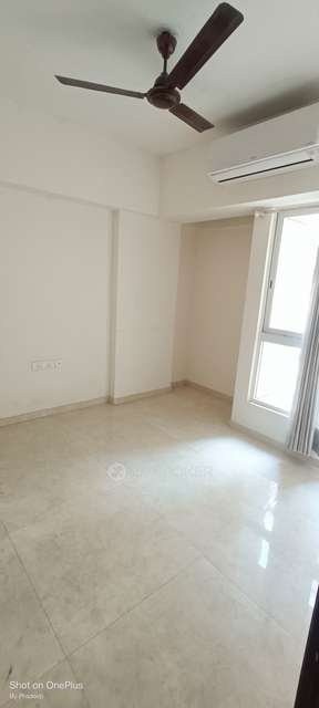 1 BHK Flat In Lodha Amara for Rent  In Thane 