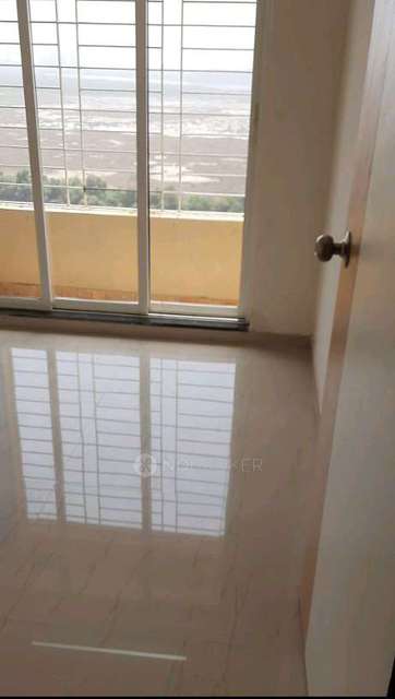 1 BHK Flat In Gulraaz Tower  For Sale  In Goregaon West