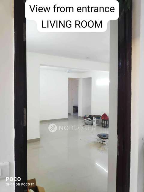 2 BHK Flat In Shree Vardhman Flora For Sale  In  Sector 90