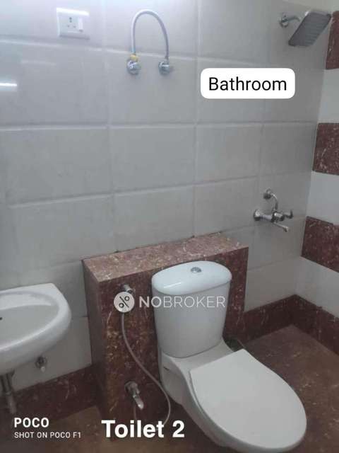 2 BHK Flat In Shree Vardhman Flora For Sale  In  Sector 90