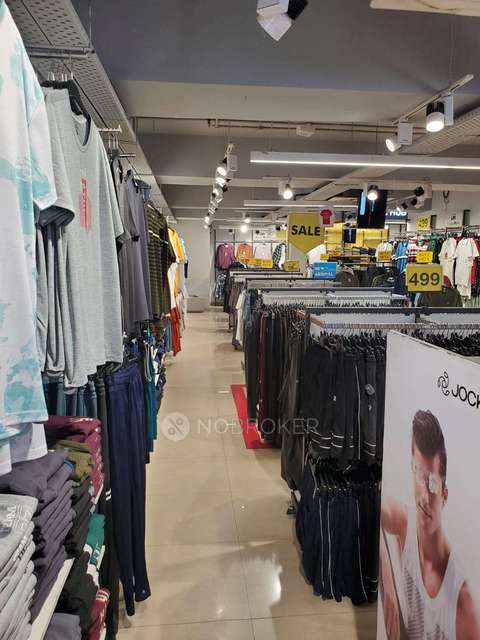 Showroom in  Nehru Nagar Iii, Ghaziabad for Rent 