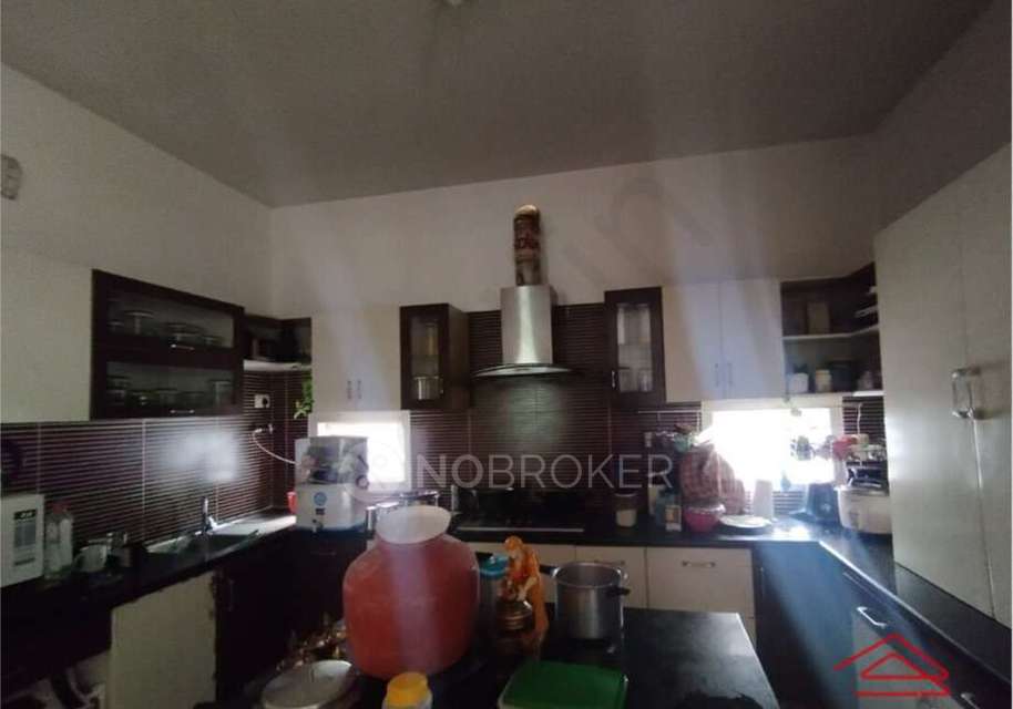 4+ BHK House For Sale  In Uttarahalli Hobli