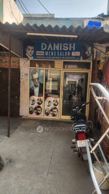 Shop in Sector 38, Noida for sale 