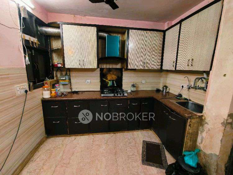 PG for Anyone in B Block Prashant Vihar