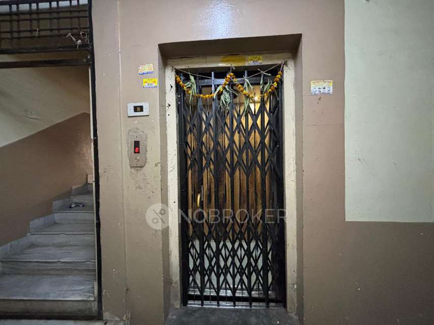 3 BHK Flat In Chandra Residency  For Sale  In Hasmathpet