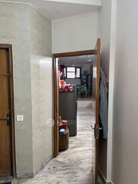 2 BHK Flat In Rwa Chittranjan Park For Sale  In Kalkaji