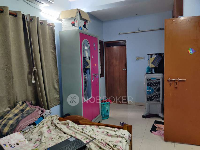 3 BHK Flat In Tnhb  For Sale  In Anna Nagar