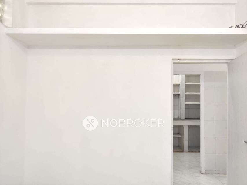 4+ BHK Flat For Sale  In Purasaiwakkam