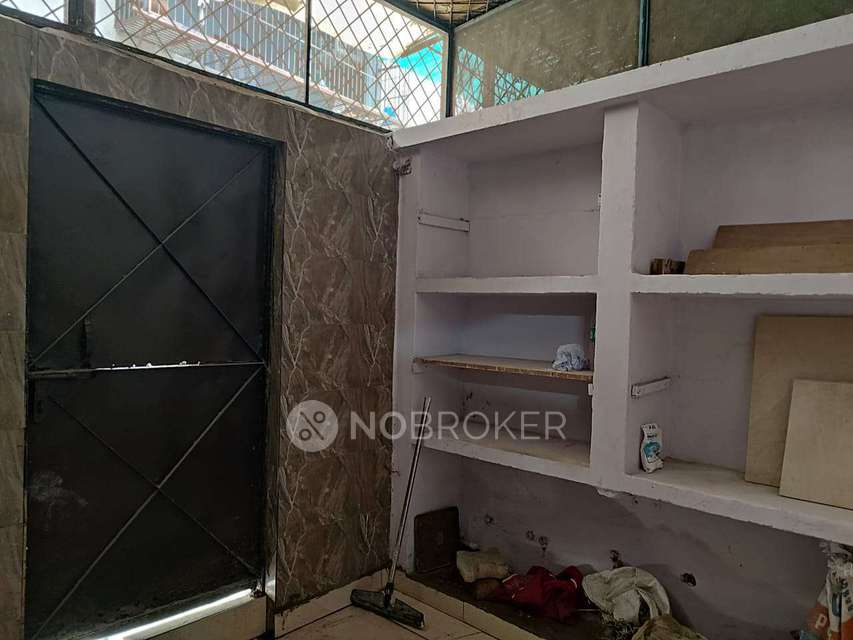 2 BHK Flat For Sale  In Raj Bagh