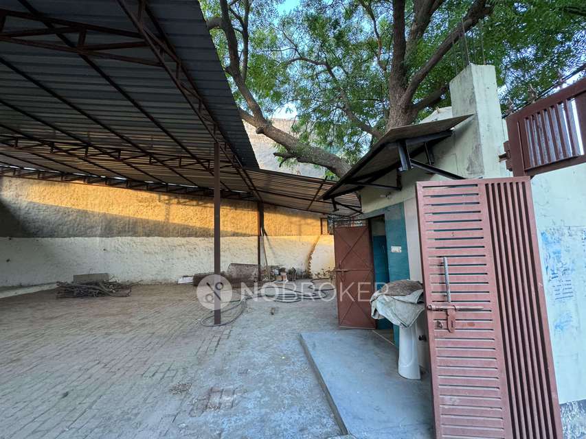 Godown/Warehouse in Mahurali, Ghaziabad for Rent 