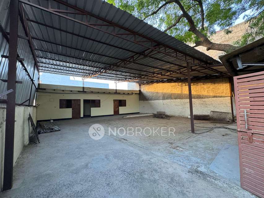 Godown/Warehouse in Mahurali, Ghaziabad for Rent 