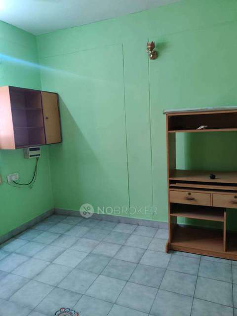 2 BHK Flat In Manisha Towers for Rent  In Masab Tank Road