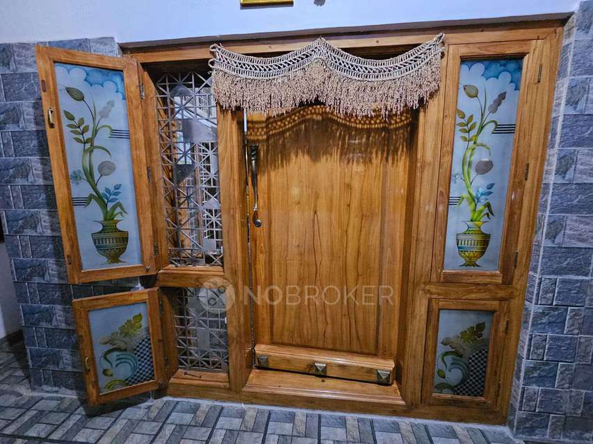 4+ BHK Flat For Sale  In Aavalahalli