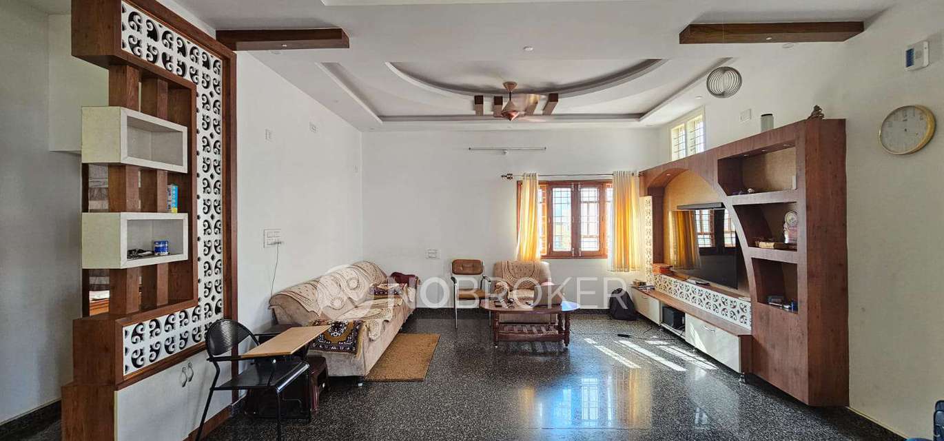 4+ BHK Flat For Sale  In Aavalahalli