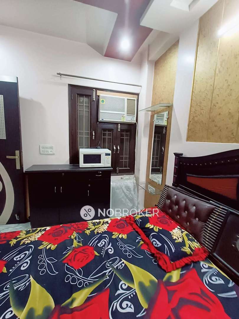 PG for Girls in Shahdara