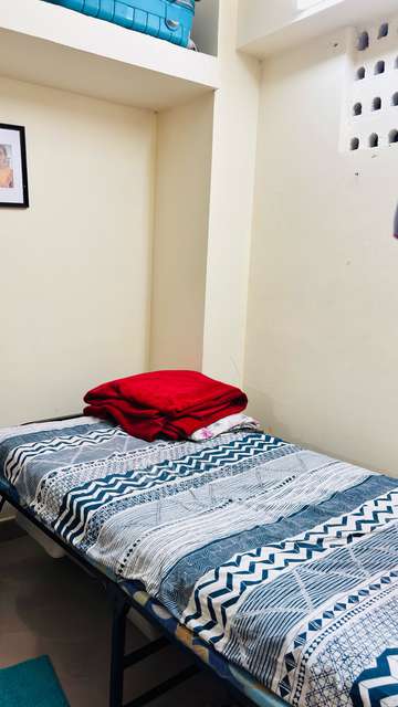 Shared Room for Female In 1 BHK  In Mhada Century Mill In Lower Parel