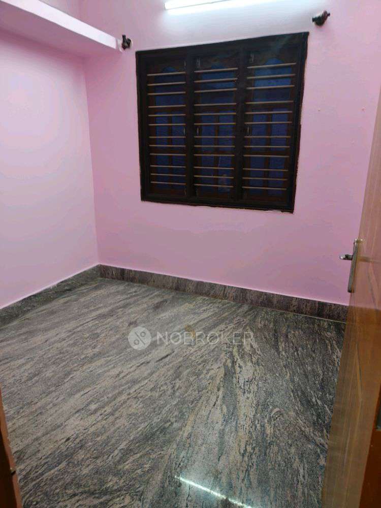 Independent House PURVA PARK, 16/1, Harischandra layout, Jeevanhalli