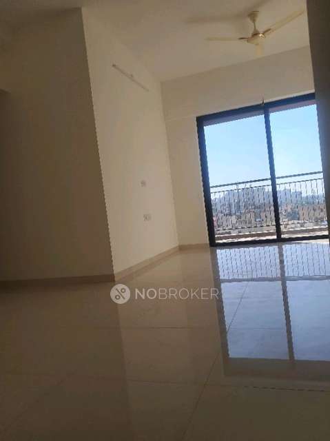 2 BHK Flat In Kalpataru Serenity for Rent  In Manjri