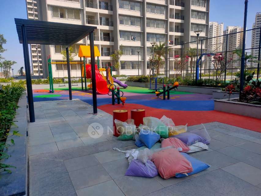 2 BHK Flat In R9 Oro Avenue for Rent  In Tathawade