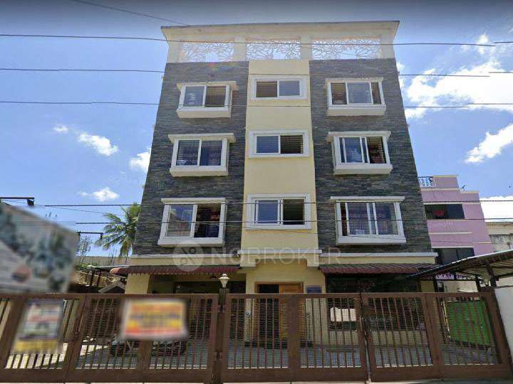 PG for Girls in Selaiyur