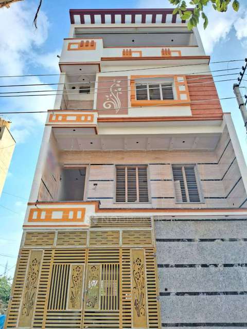 4+ BHK Flat For Sale  In Banashankari