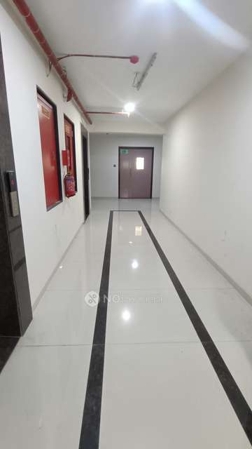 2 BHK Flat In Mukta Luxzaria For Sale  In Shilphata