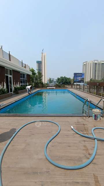 2 BHK Flat In Mukta Luxzaria For Sale  In Shilphata