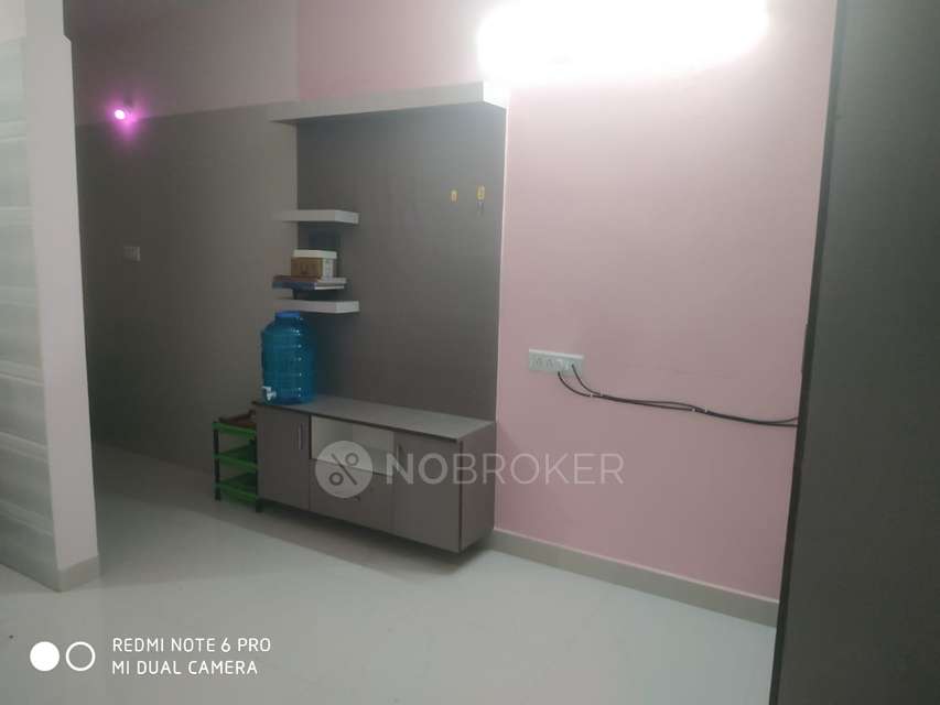 1 BHK Flat In 27, 20th B Main Road for Rent  In  Old Madiwala