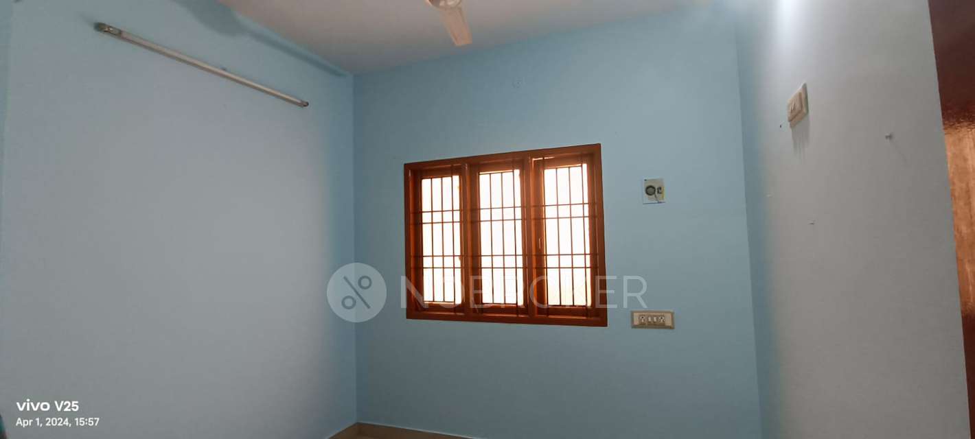 2 BHK Flat In Aura Flats for Rent  In  Kovilambakkam,